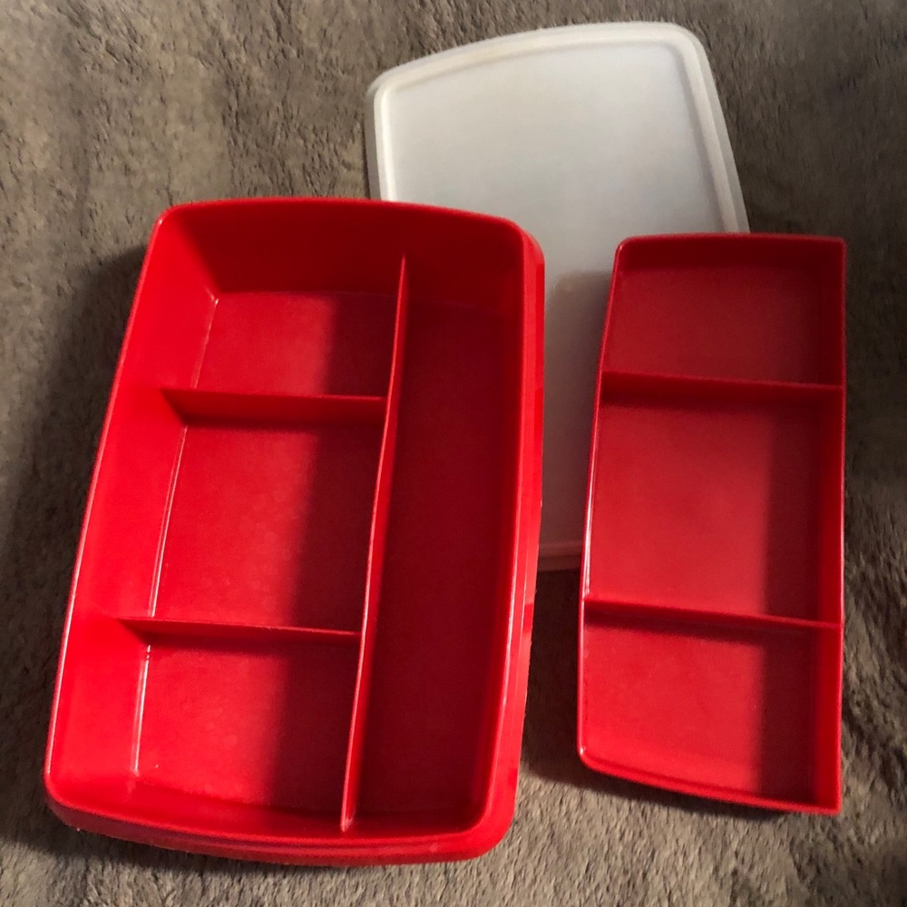 Tupperware Money holder NOV
